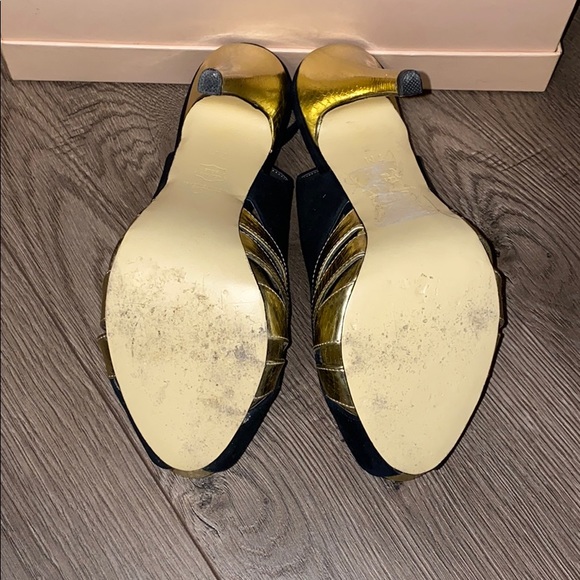 JLO black and gold Sling back heels SIZE 7 - Picture 5 of 5